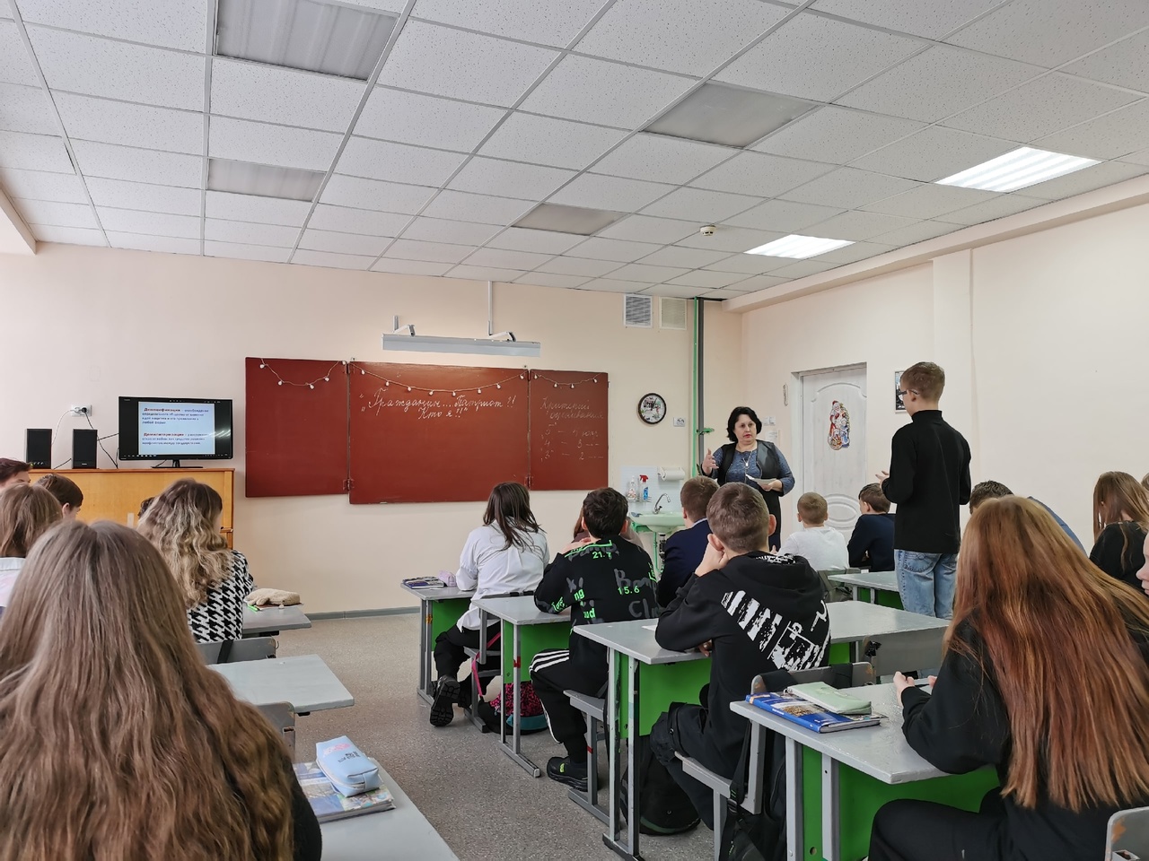 xoKF3QT248k.jpg